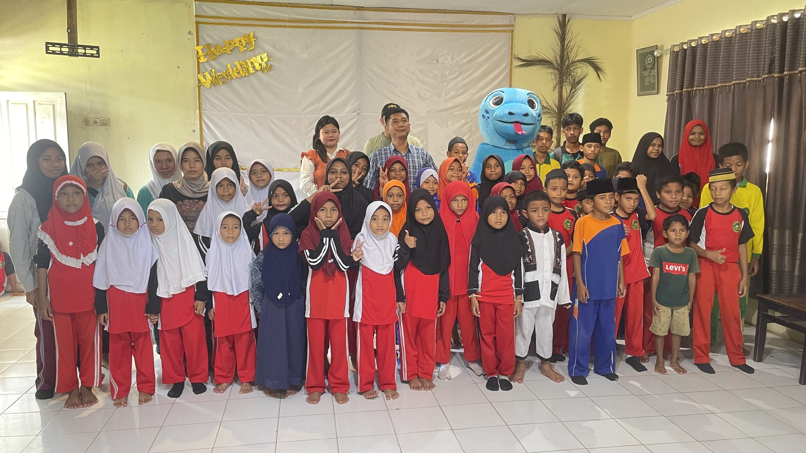 Spesial di Ulang Tahun Ke 12, MCM Berbagi Bersama Anak Yatim