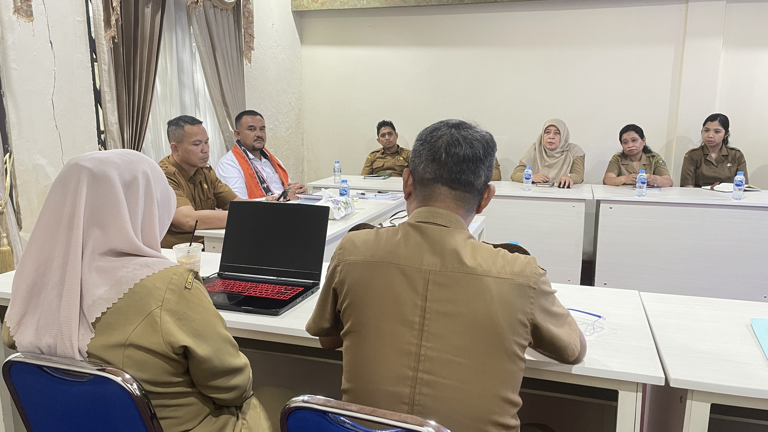 Isi Reses, Senator Bisri Sambangi Kominfo Maluku