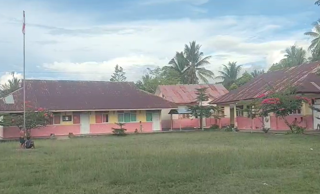 Puluhan Anak SD Keracunan Makanan di Kabupaten SBB