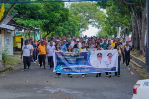 Cek Kesehatan Gratis dan Jalan Sehat Meriahkan HKN-61 di Kota Langgur