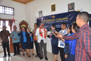 Bupati Hadiri Konfercab ke-IV WKRI Cabang Santo Ludofikus Faan