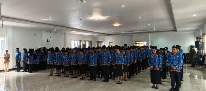 Kukuhkan 183 PPPK Aru, Bupati : Mari Kita Satukan Kekuatan Dalam Satu Perahu