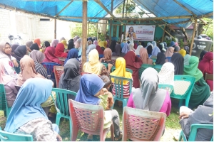 Edukasi Kebangsaan di Jantung Tulehu: Novita Bakar Semangat Nasionalisme Warga