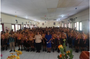 Perkokoh Nasionalisme Generasi Muda, Novita Anakotta Gelar Sosialisasi 4 Pilar di Seram Barat