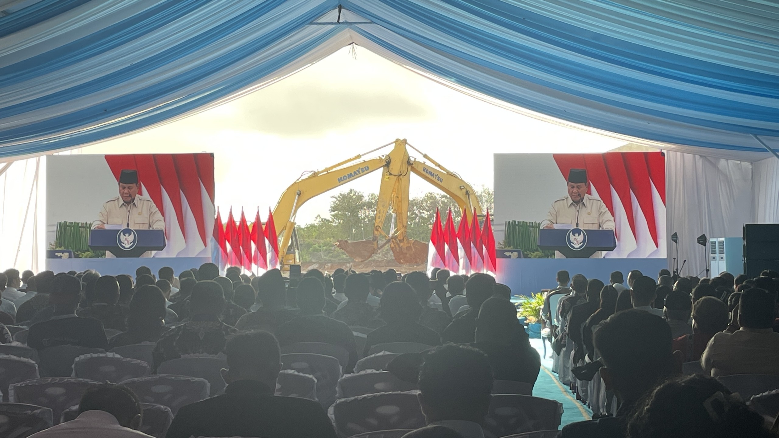 Hadir Lewat Virtual, Prabowo Resmikan Proyek LNG Raksasa di Maluku