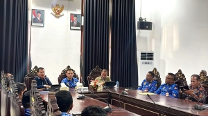 Tingkatkan SDM,Pemkab Maluku Tenggara Siapkan Strategi Percepatan Pendidikan S2